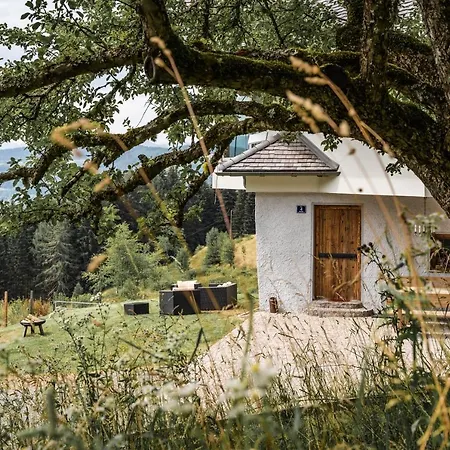 Forsthaus Gray 4 *